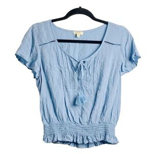 Lily White Women’s Sz Large Blue Short Sleeve Ruched Tasseled Keyhole Closure